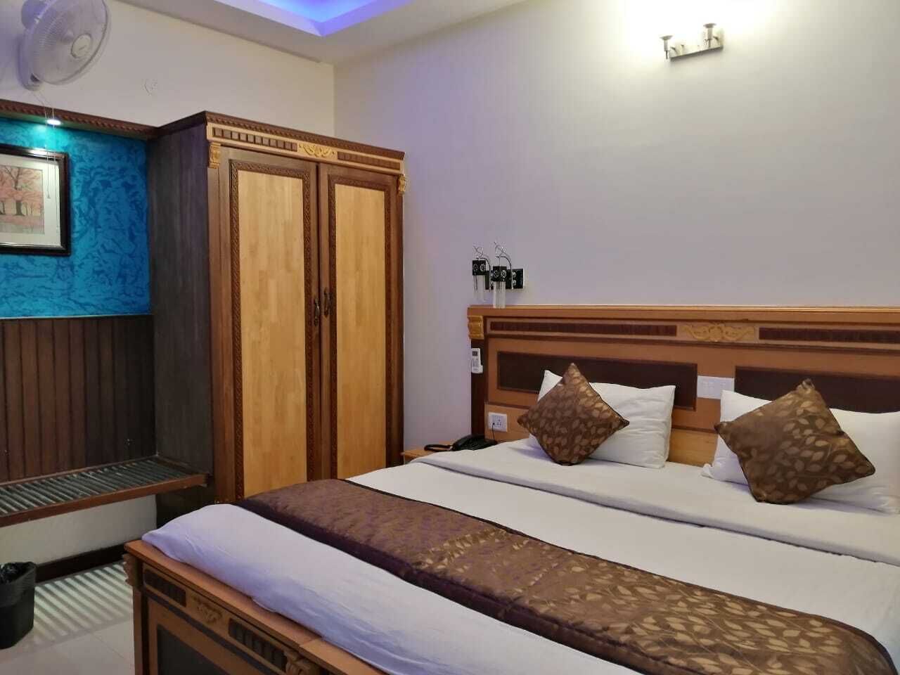 Yash Holidays By Nhospitality