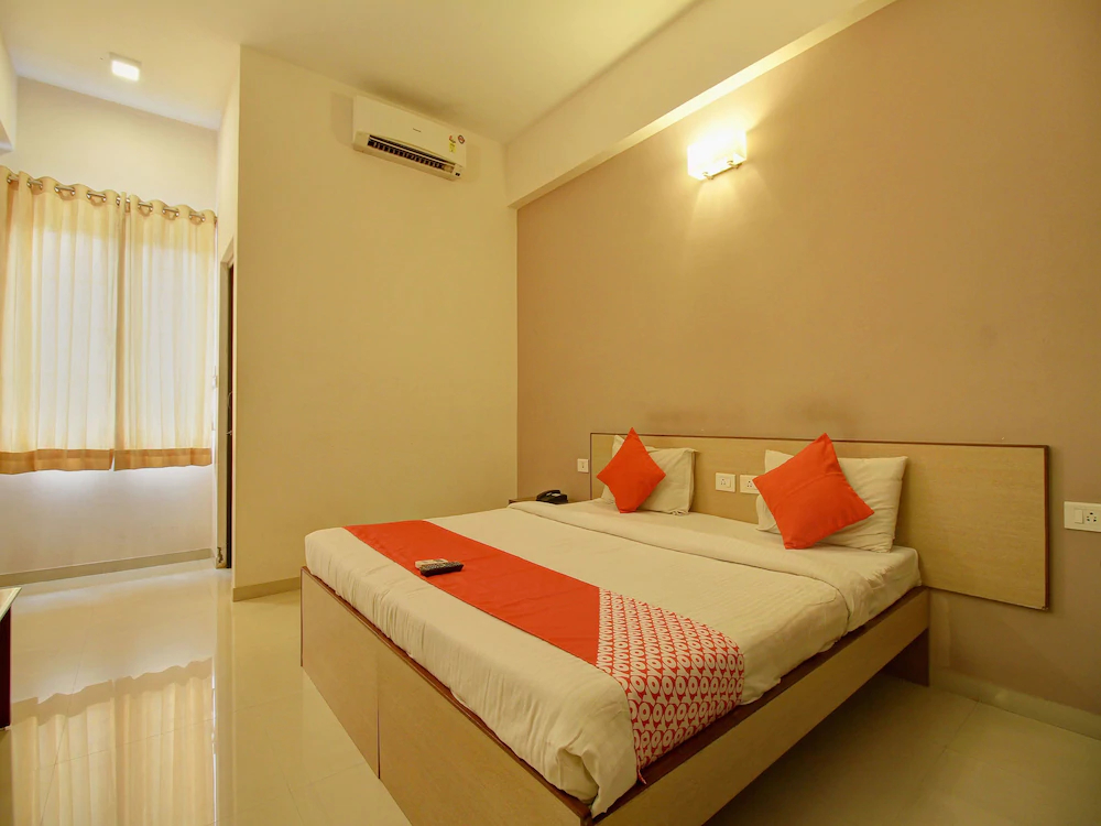 Apartment Krish Inn by OYO Rooms