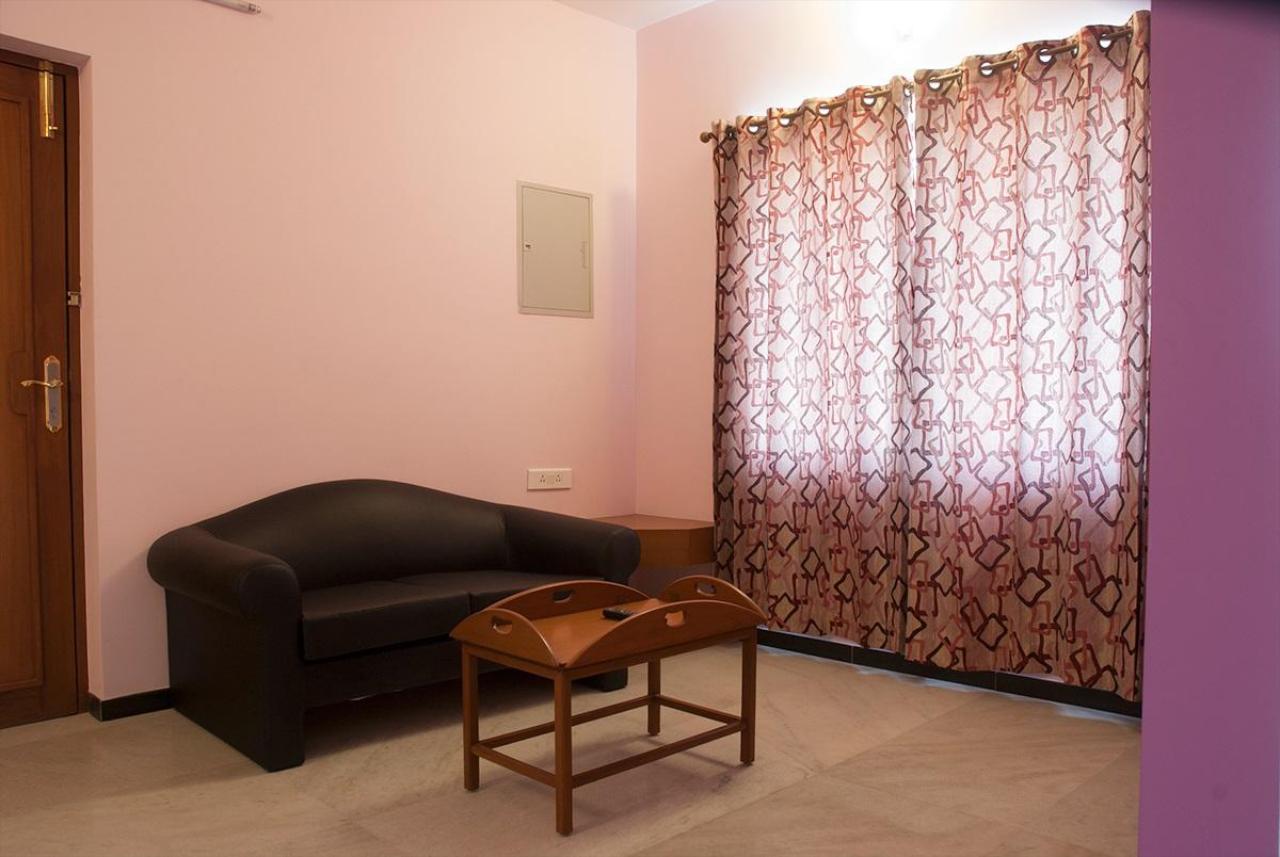 Comforts Pearl Service Apartments