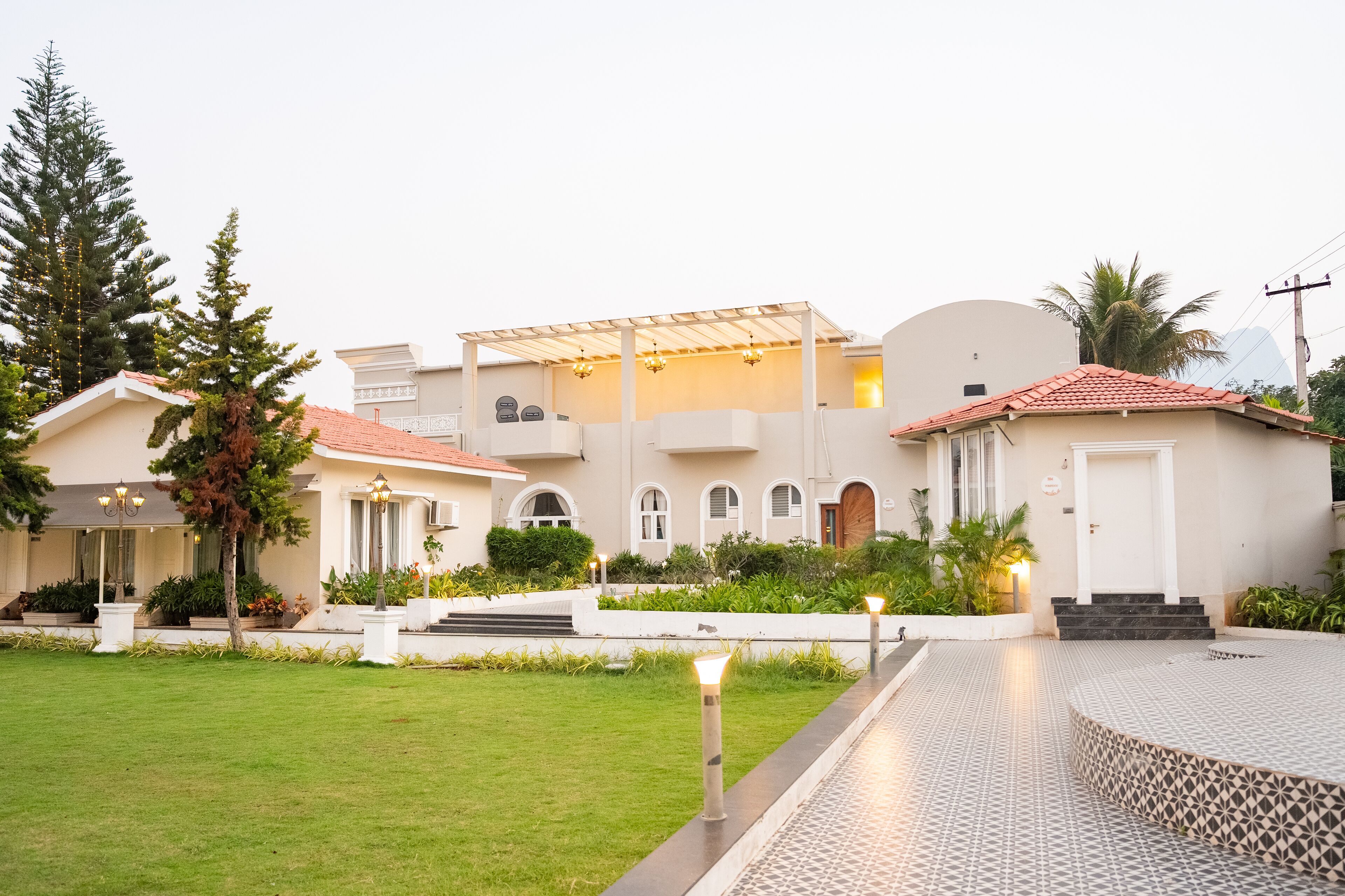 Csr Landmark Resorts