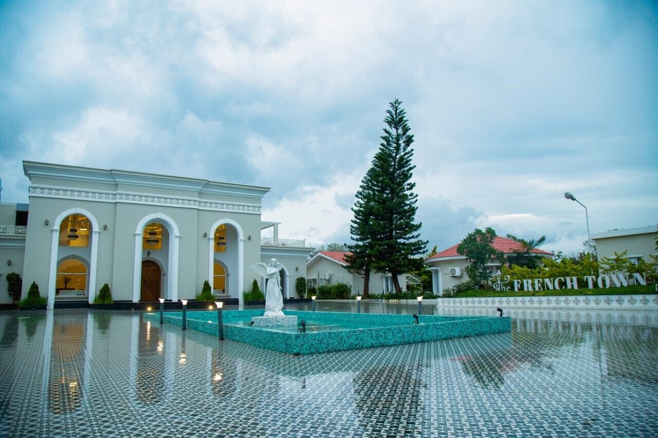 Csr Landmark Resorts