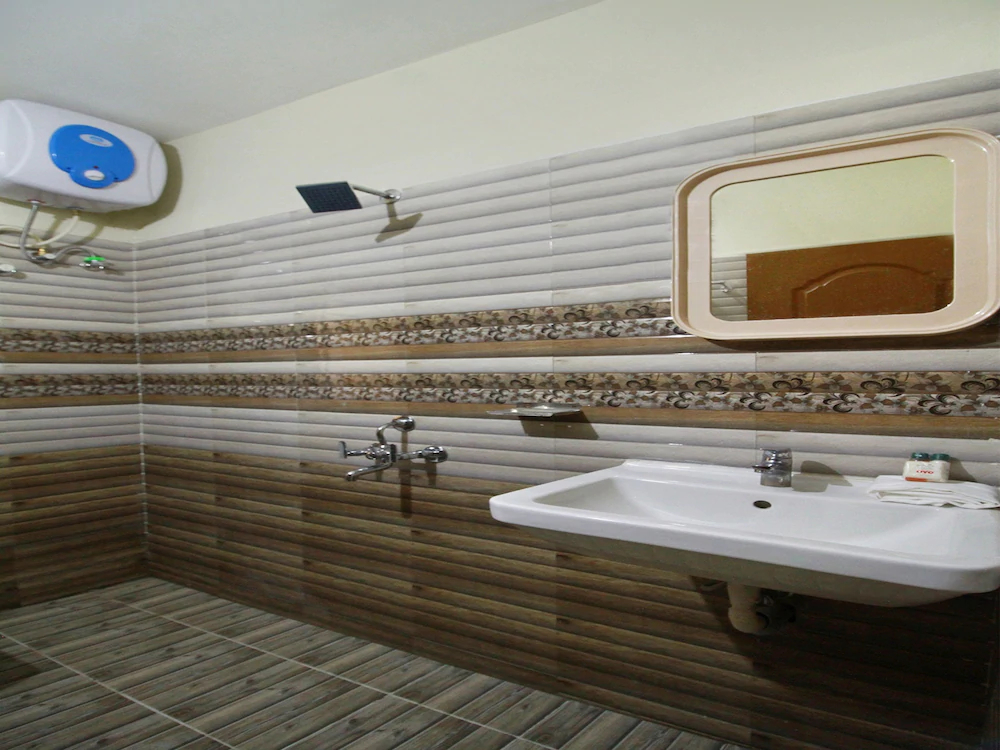 Hotel Apple Grand By OYO Rooms