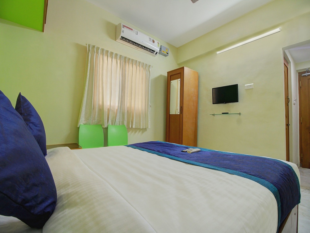Hotel Apple Grand By OYO Rooms