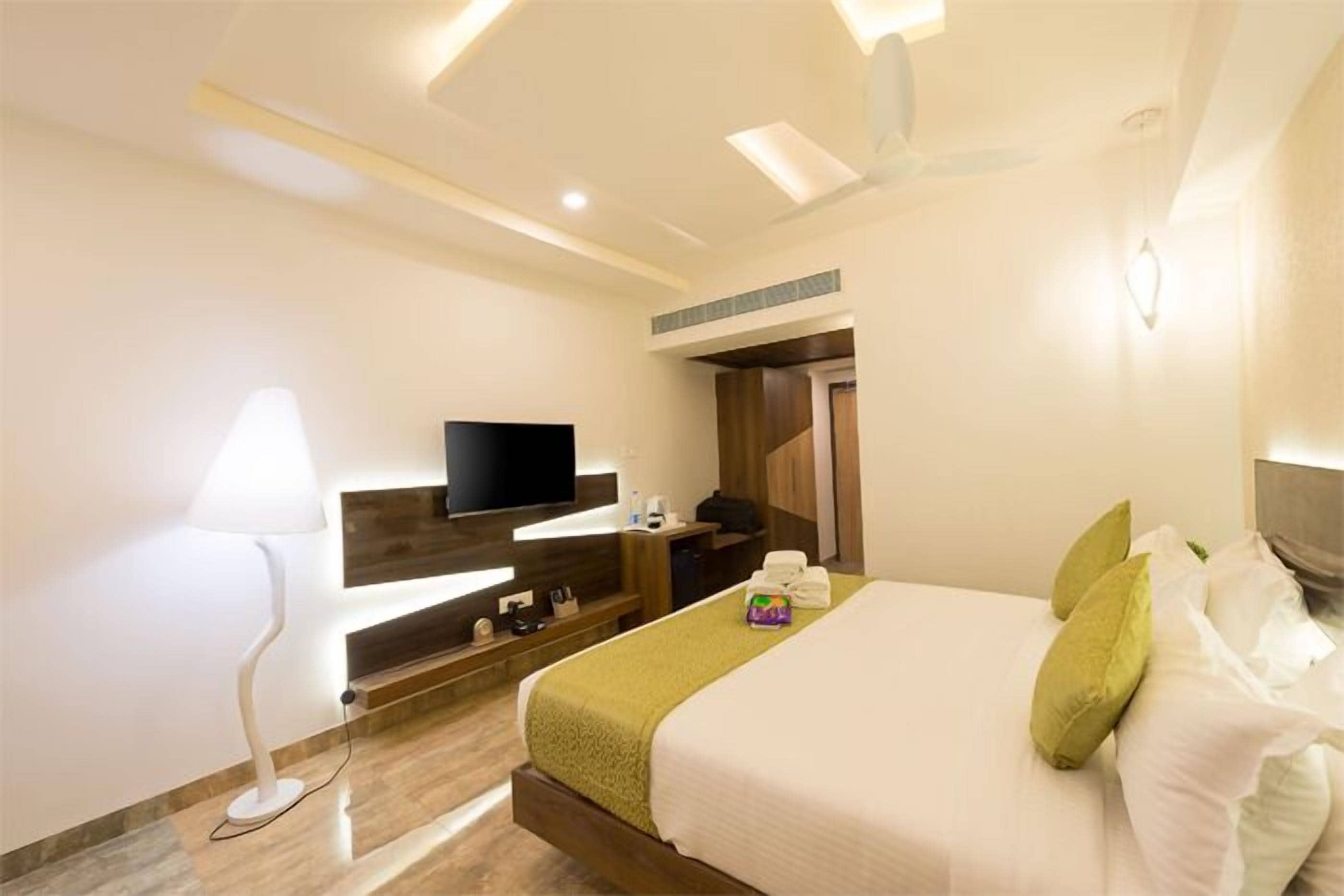 Hotel Chenthur Park