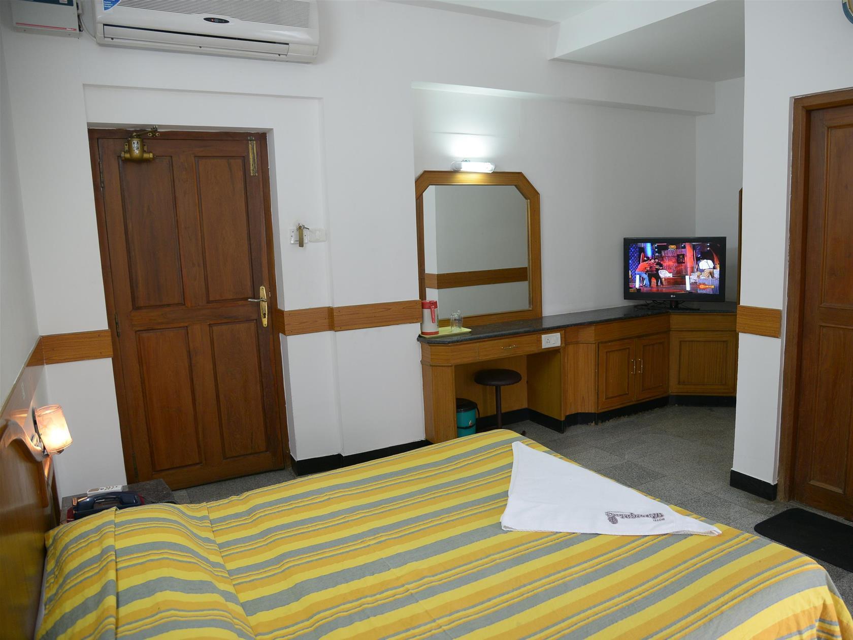 Hotel Mangala International