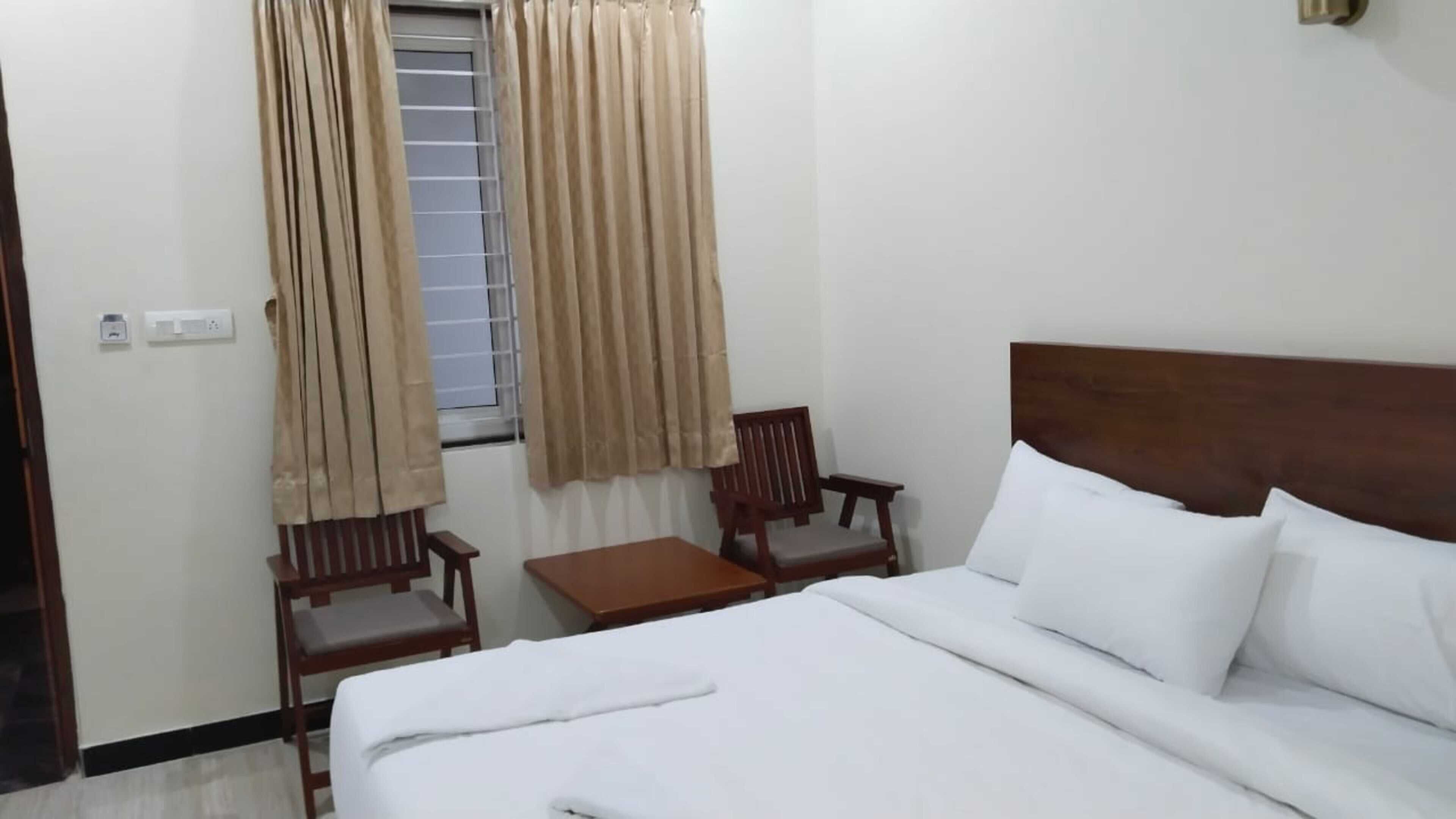 Hotel Nivetha Inn