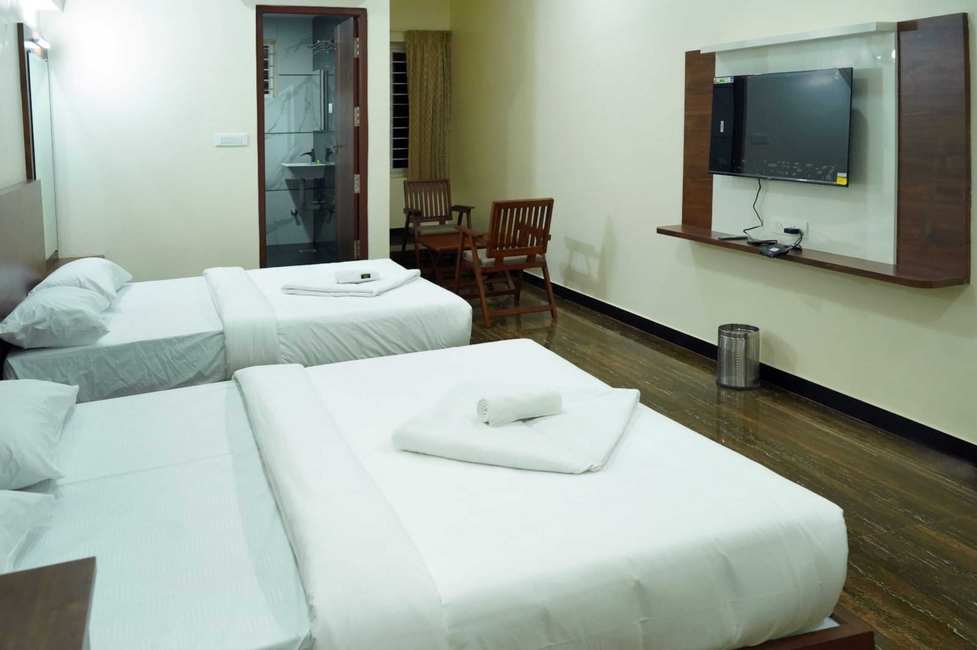 Hotel Nivetha Inn