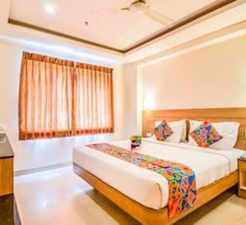 Hotel Royal Castle Inn by FabHotels