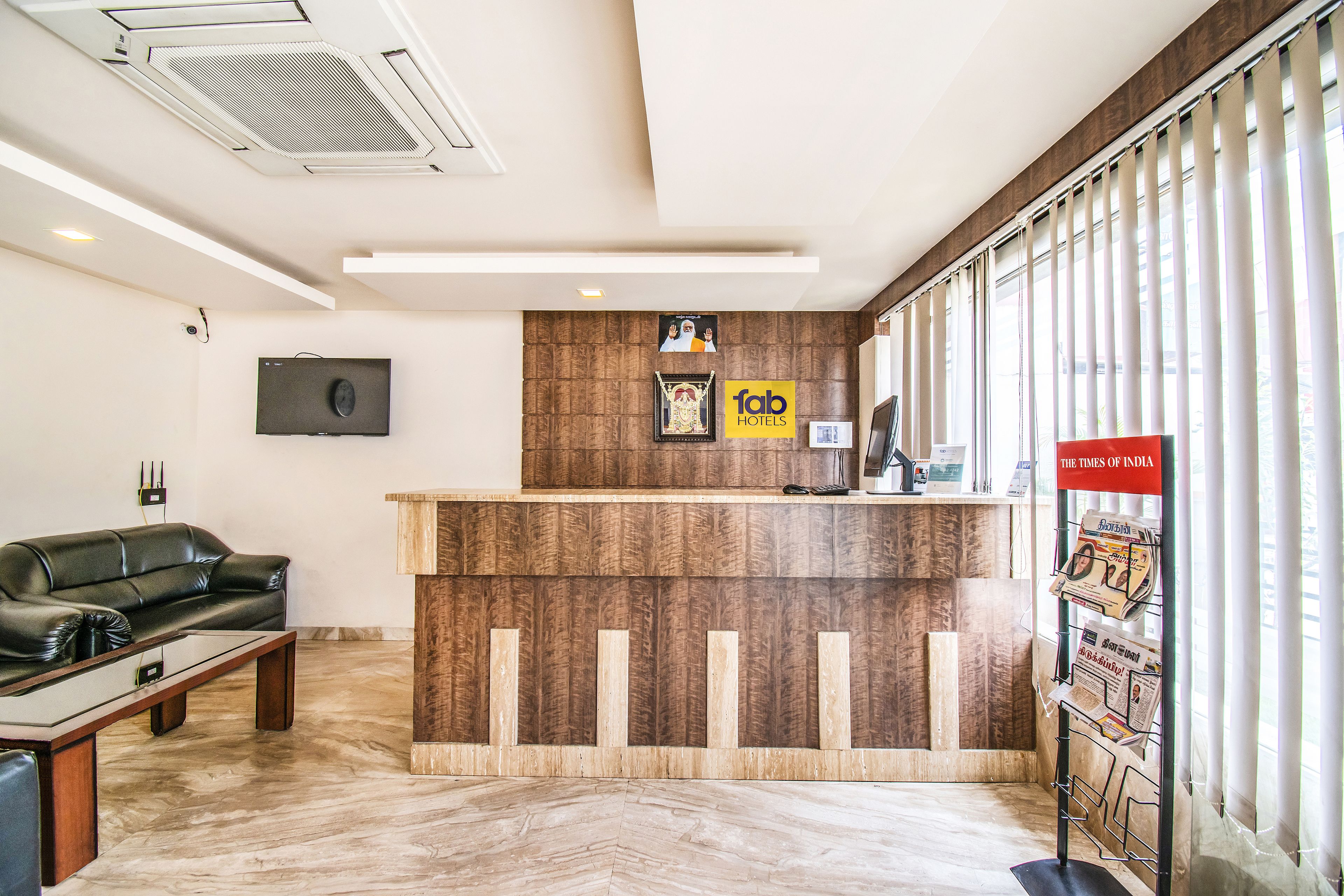 Hotel Royal Castle Inn by FabHotels