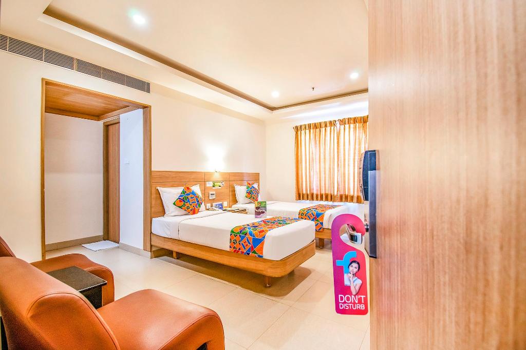 Hotel Royal Castle Inn by FabHotels
