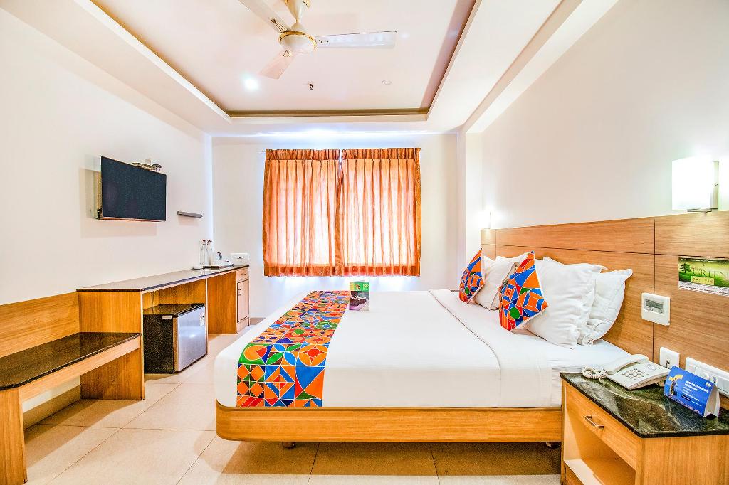 Hotel Royal Castle Inn by FabHotels