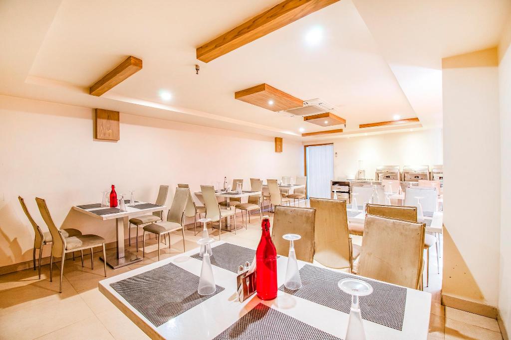 Hotel Royal Castle Inn by FabHotels
