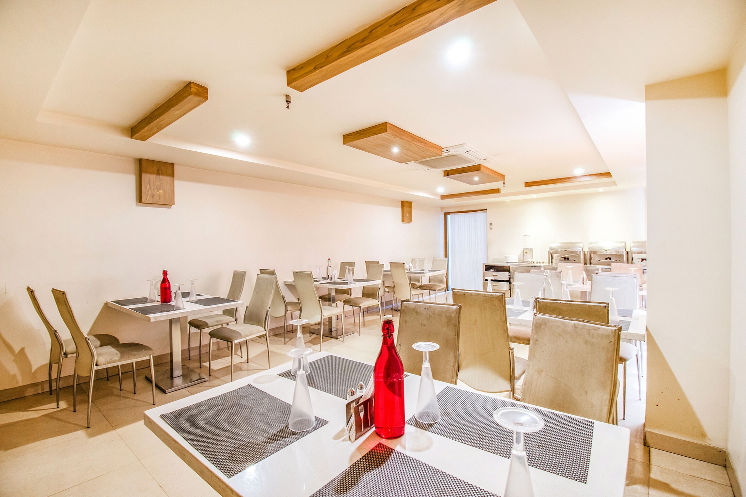Hotel Royal Castle Inn by FabHotels