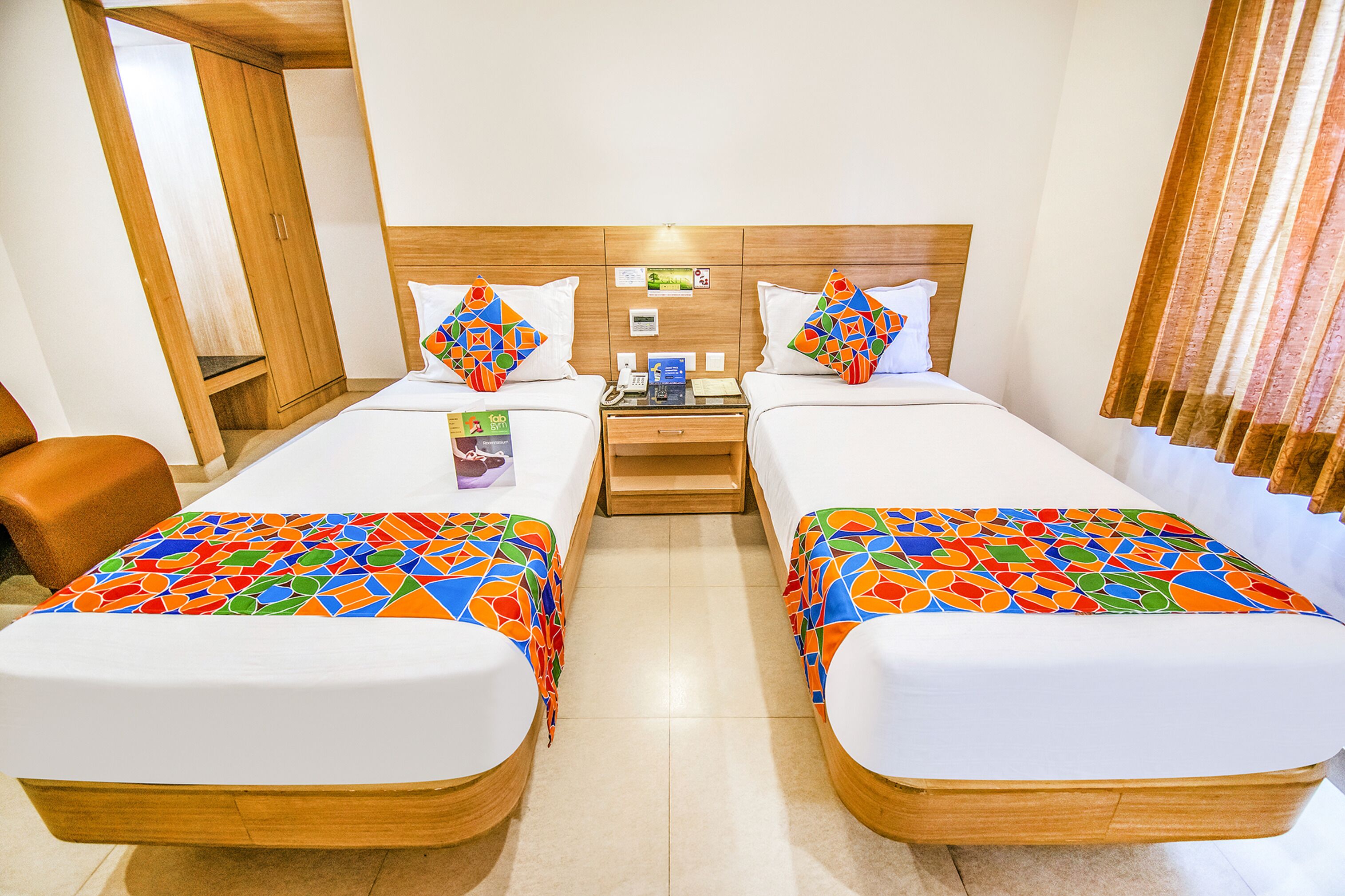 Hotel Royal Castle Inn by FabHotels