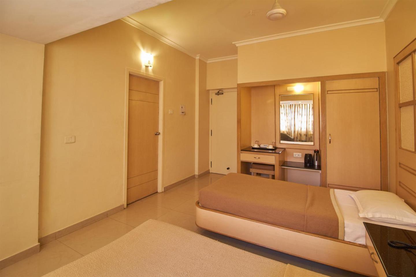 Hotel Sree Murugan