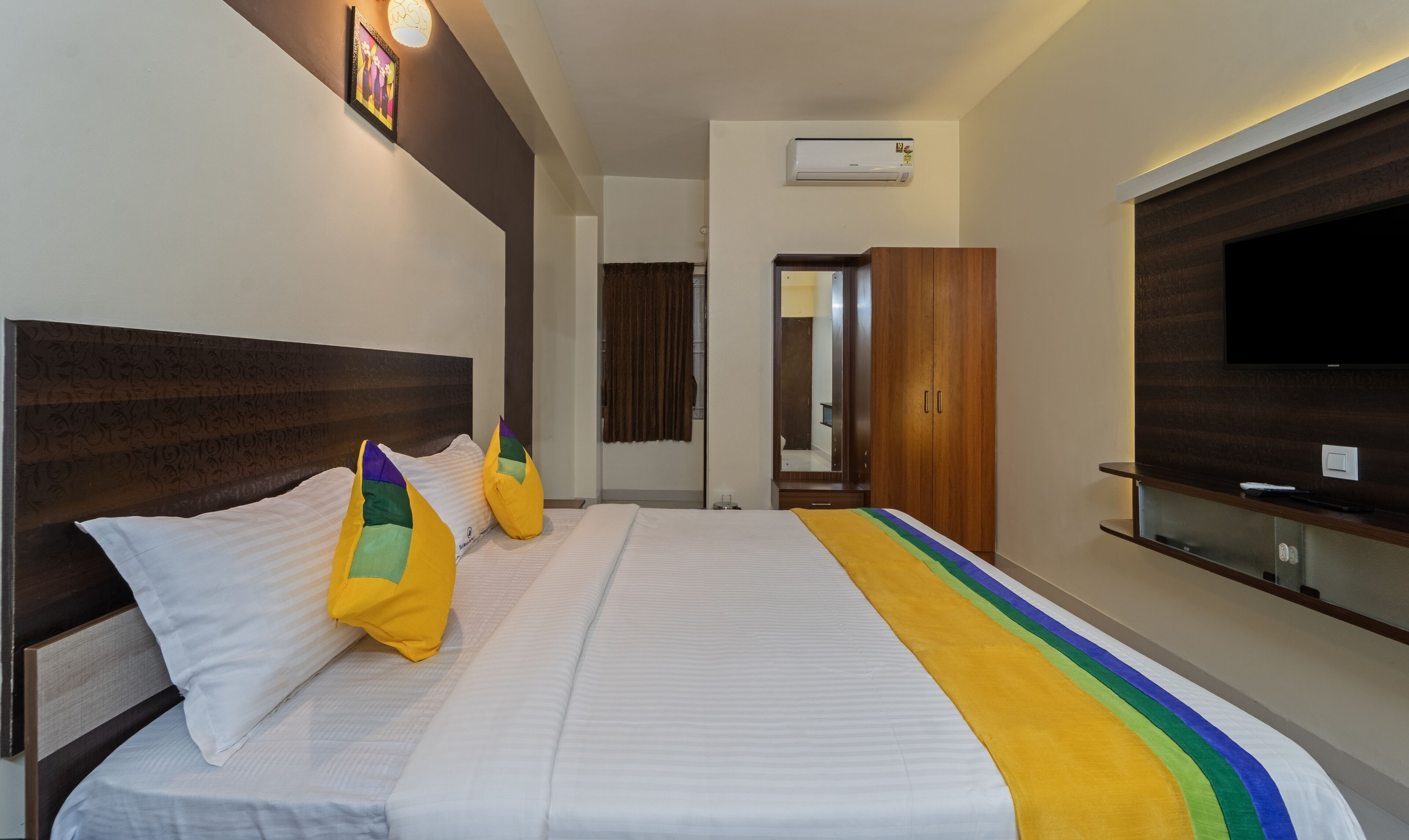 Itsy Hotels Sri Manis Residency Coimbatore Airport