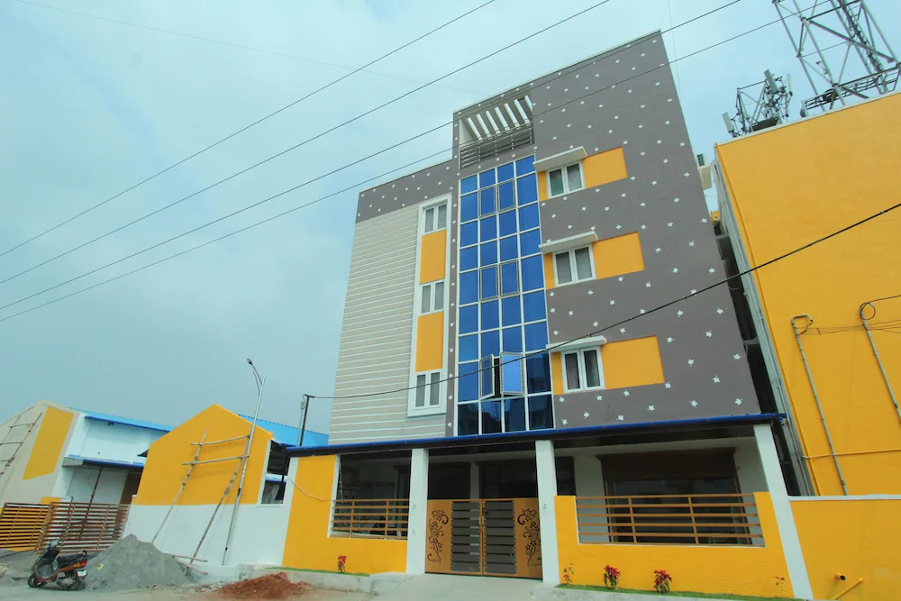Jr Guest Home by OYO Rooms