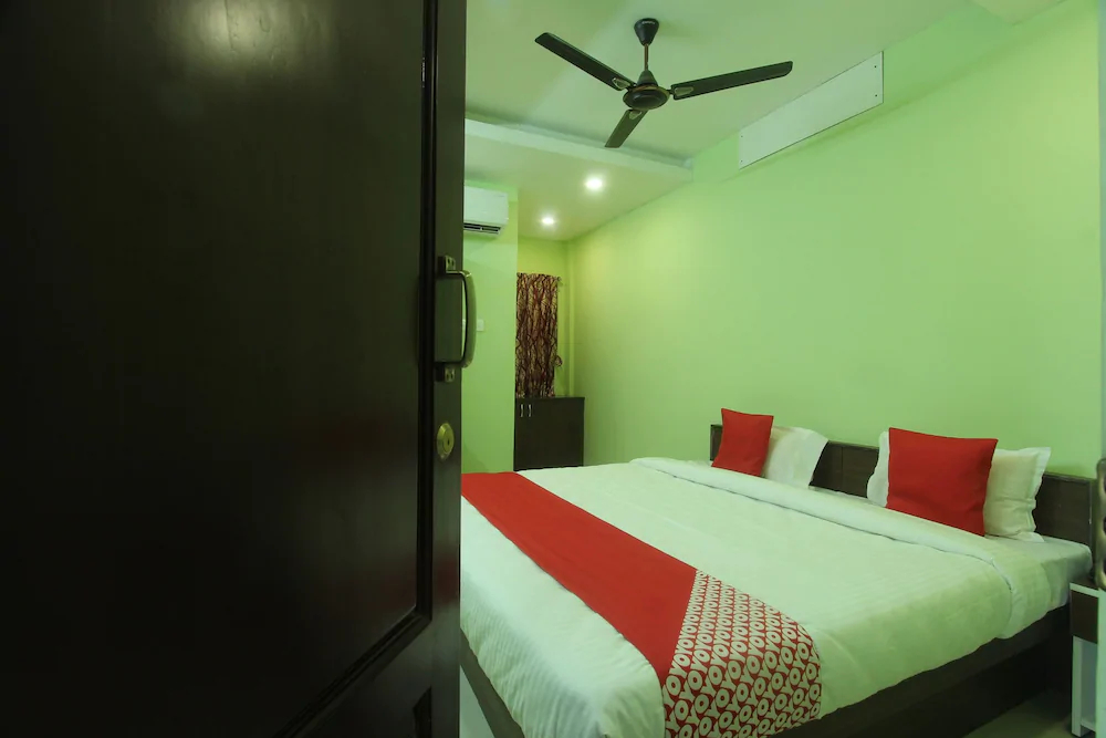 Jr Guest Home by OYO Rooms