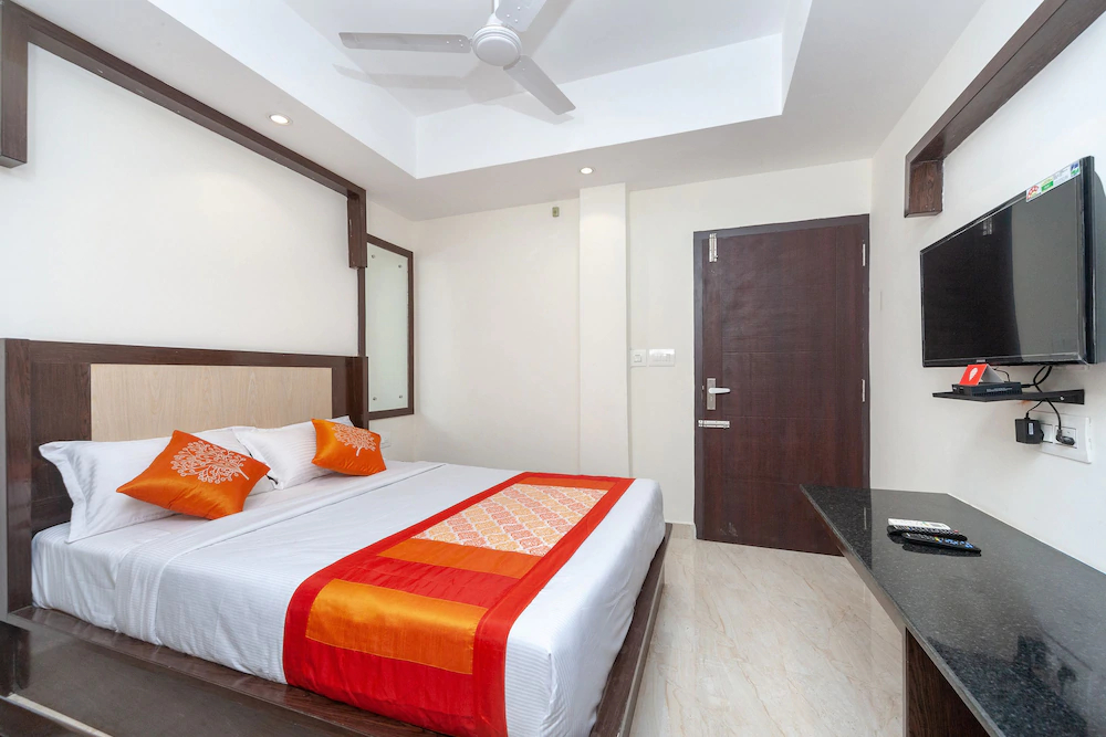 FabHotel HR Residency