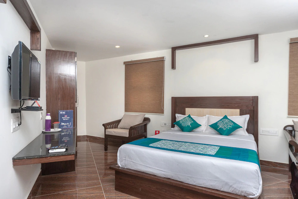 FabHotel HR Residency