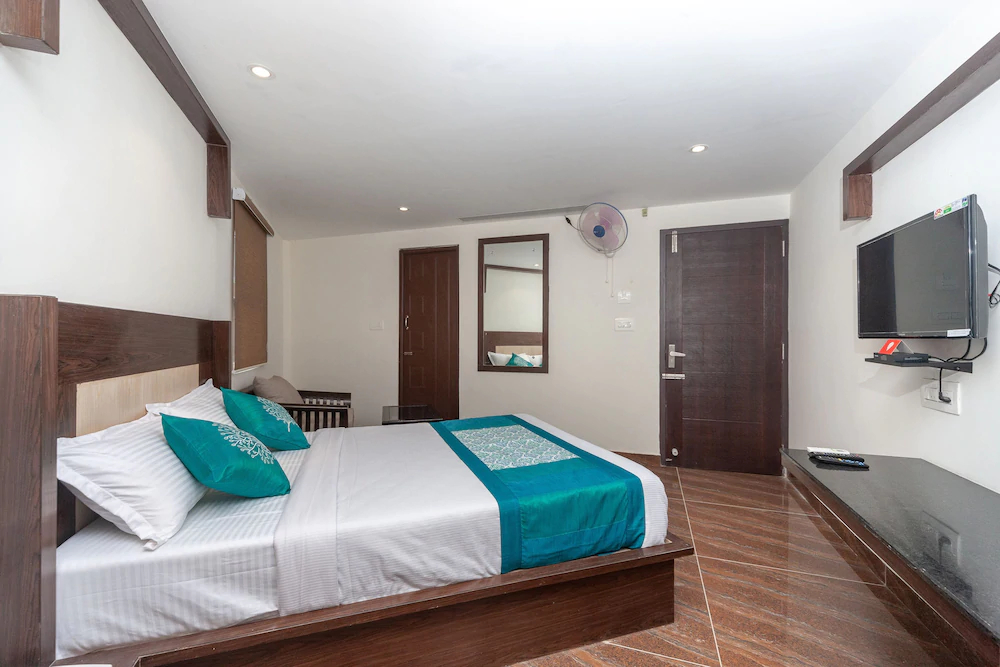 FabHotel HR Residency