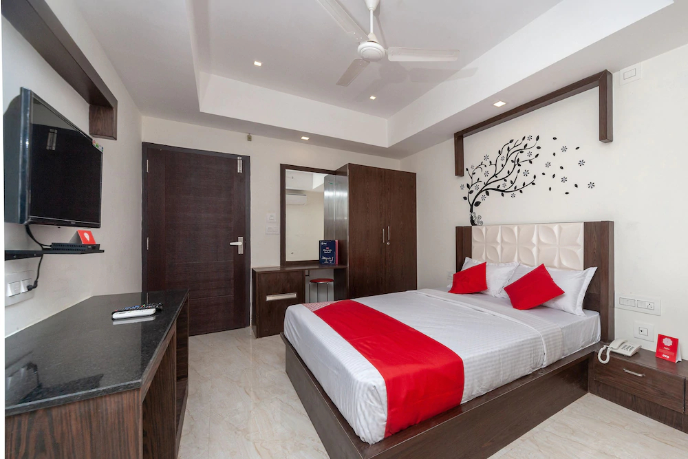 FabHotel HR Residency