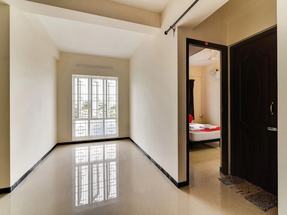 OYO Flagship 24155 FCI Nagar