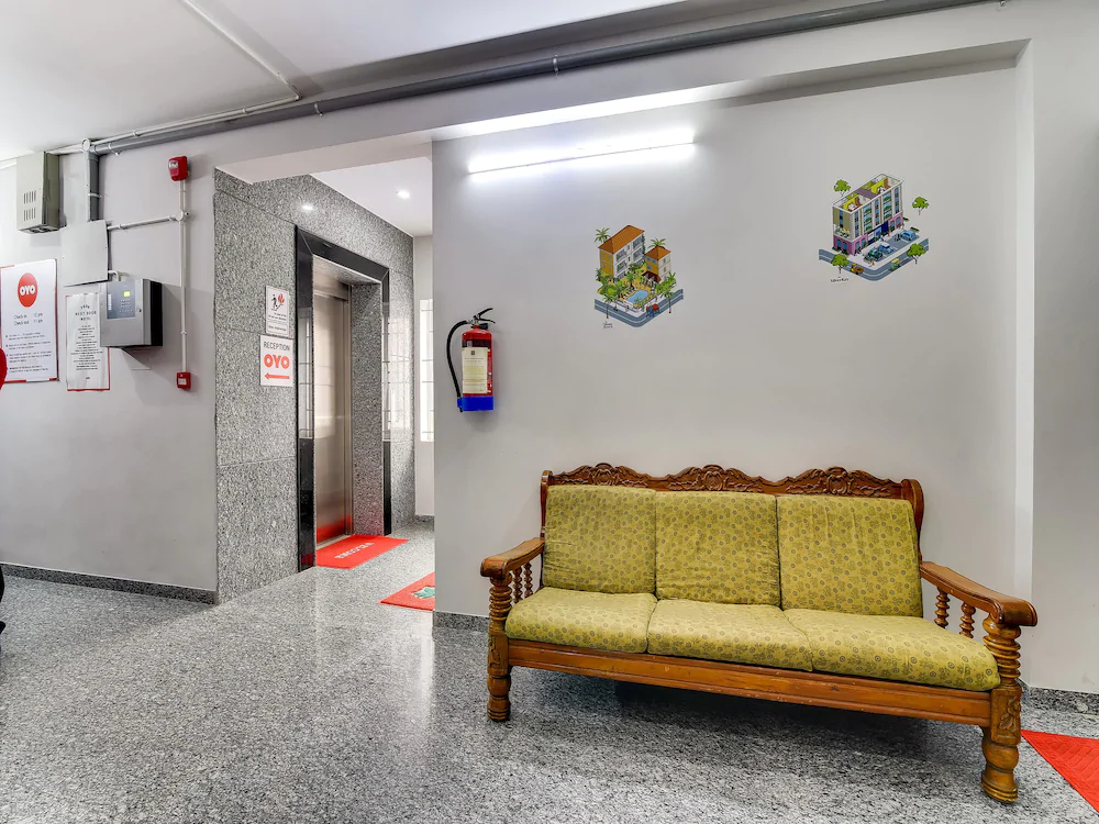 OYO Flagship 24155 FCI Nagar