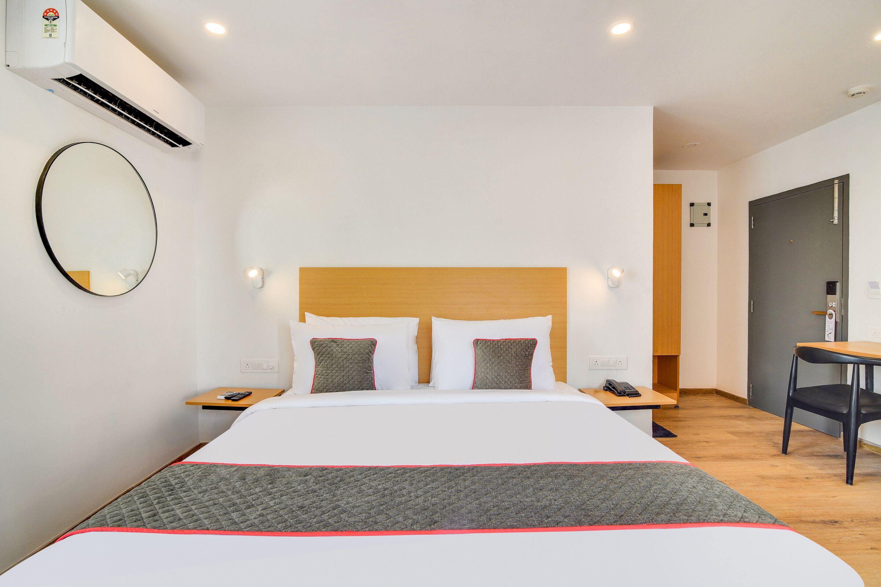 OYO Townhouse 174 Gandhipuram