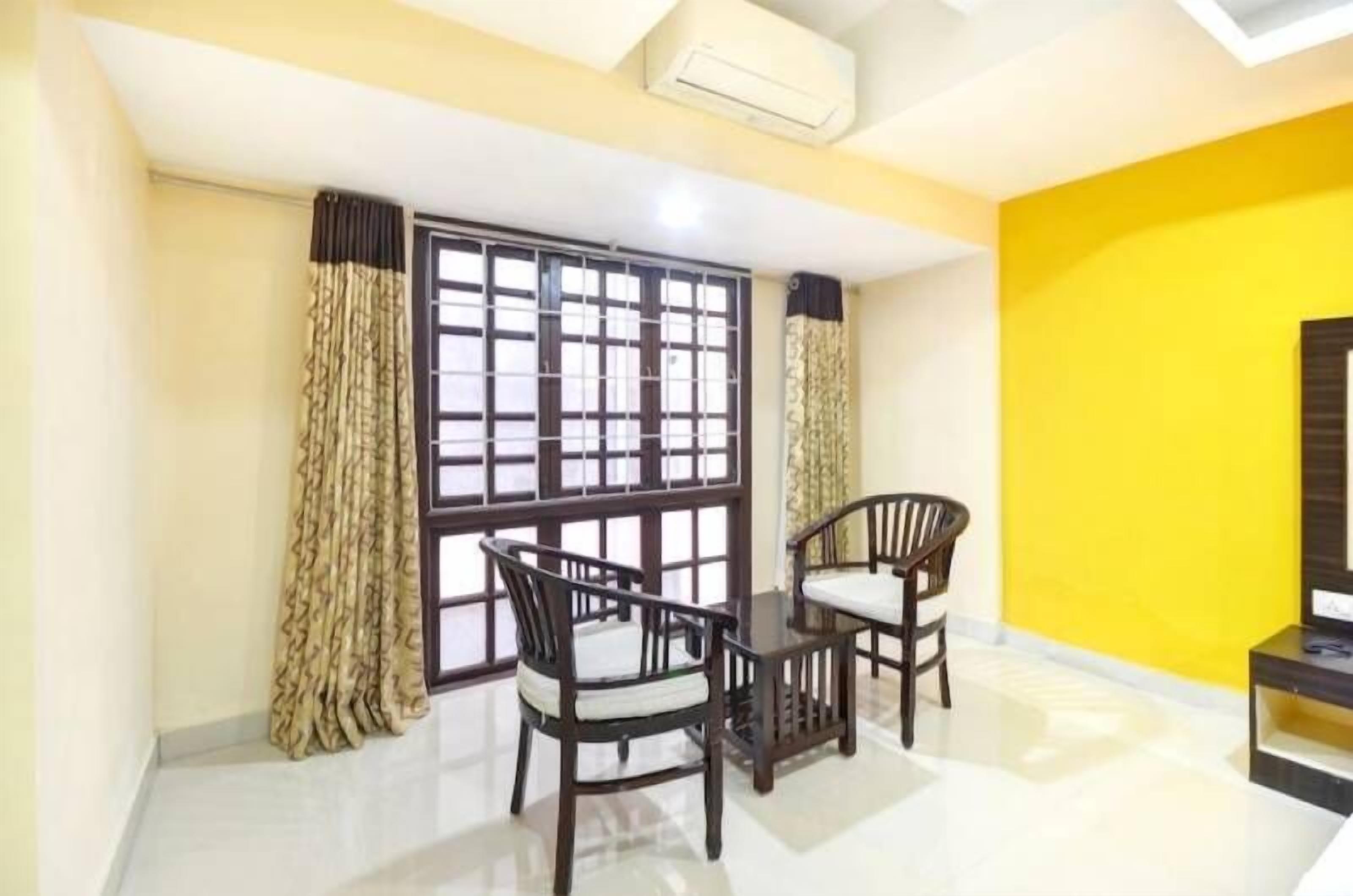 Pph Living Tricolours