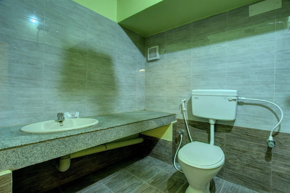 Redwood By OYO Rooms