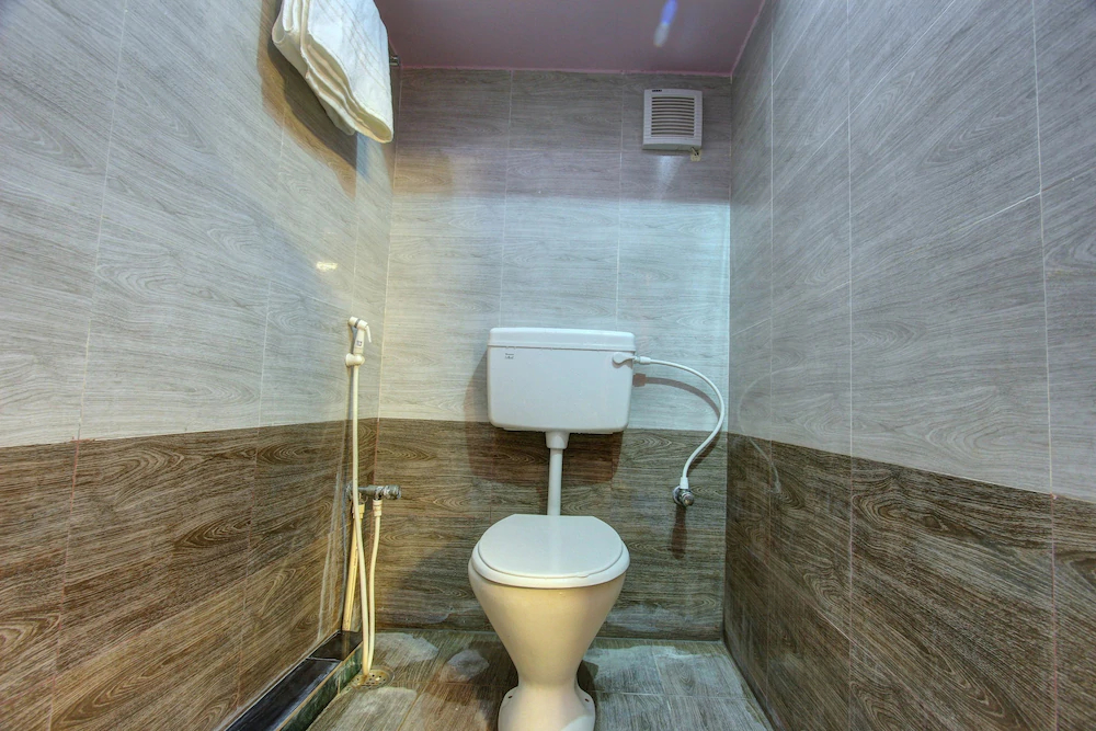Redwood By OYO Rooms