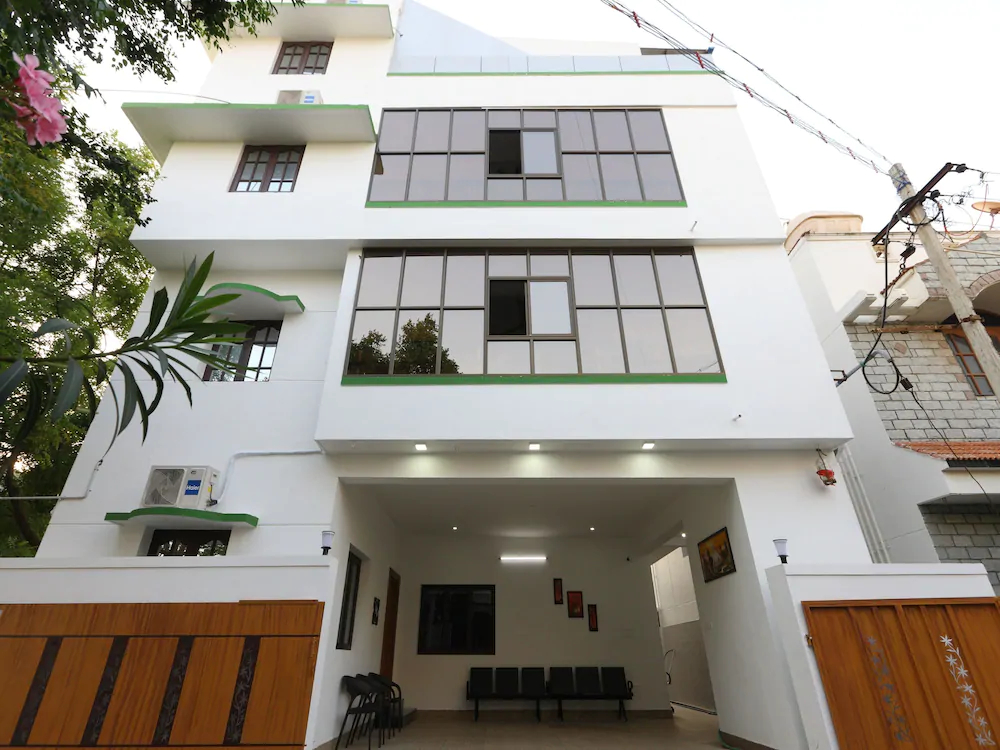 Rithus Residency By OYO Rooms