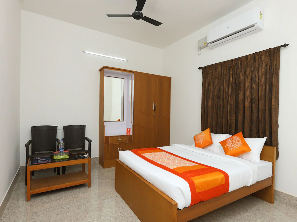 Rithus Residency By OYO Rooms