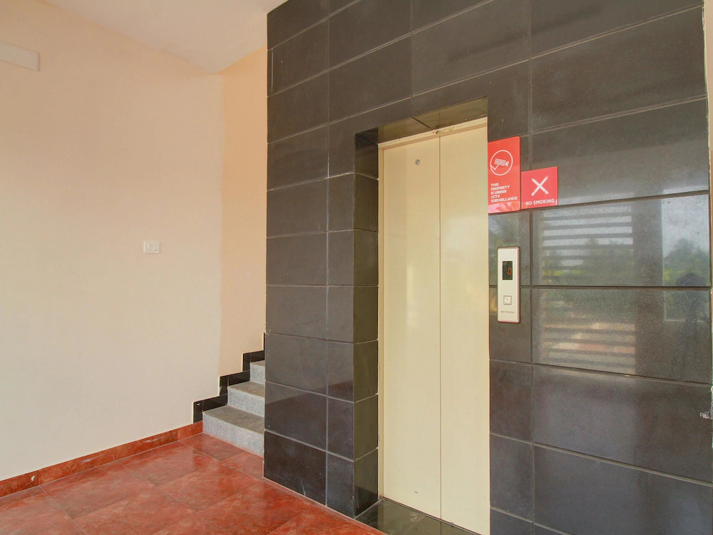 Sundaryam Apartment By OYO Rooms