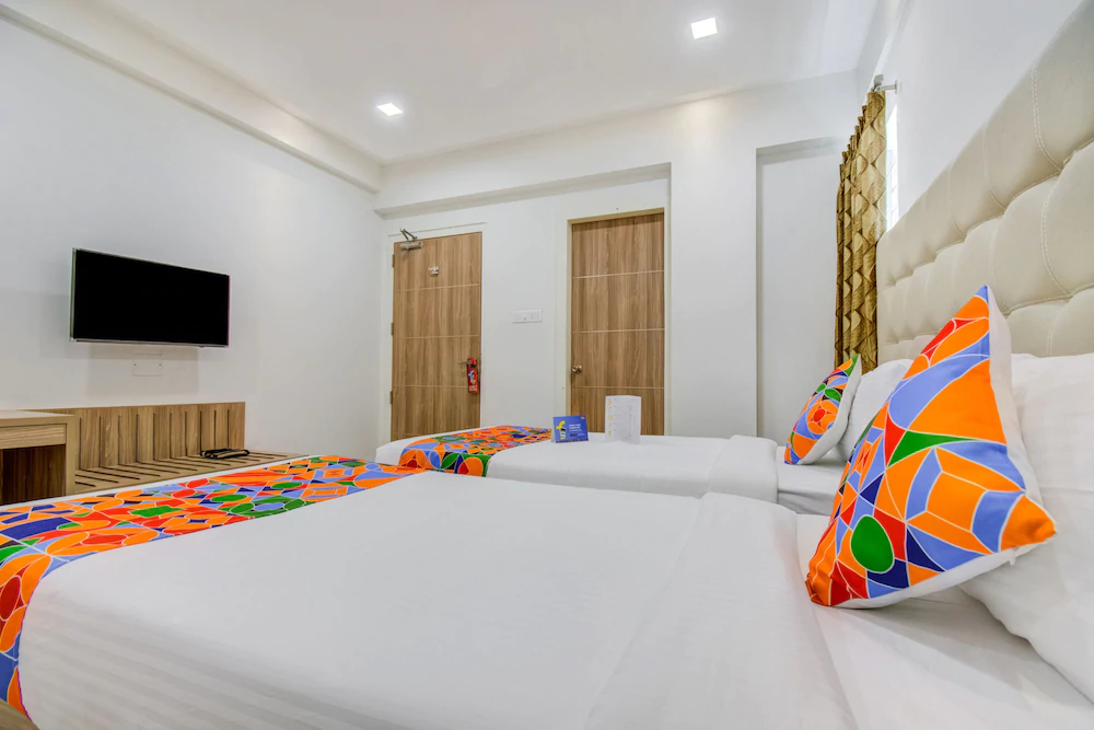 Park Avenue Suites