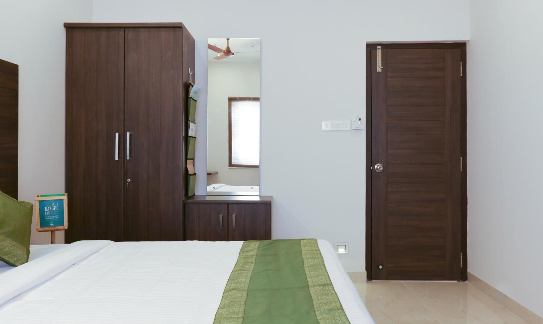 Treebo Trend Hi Line Apartments