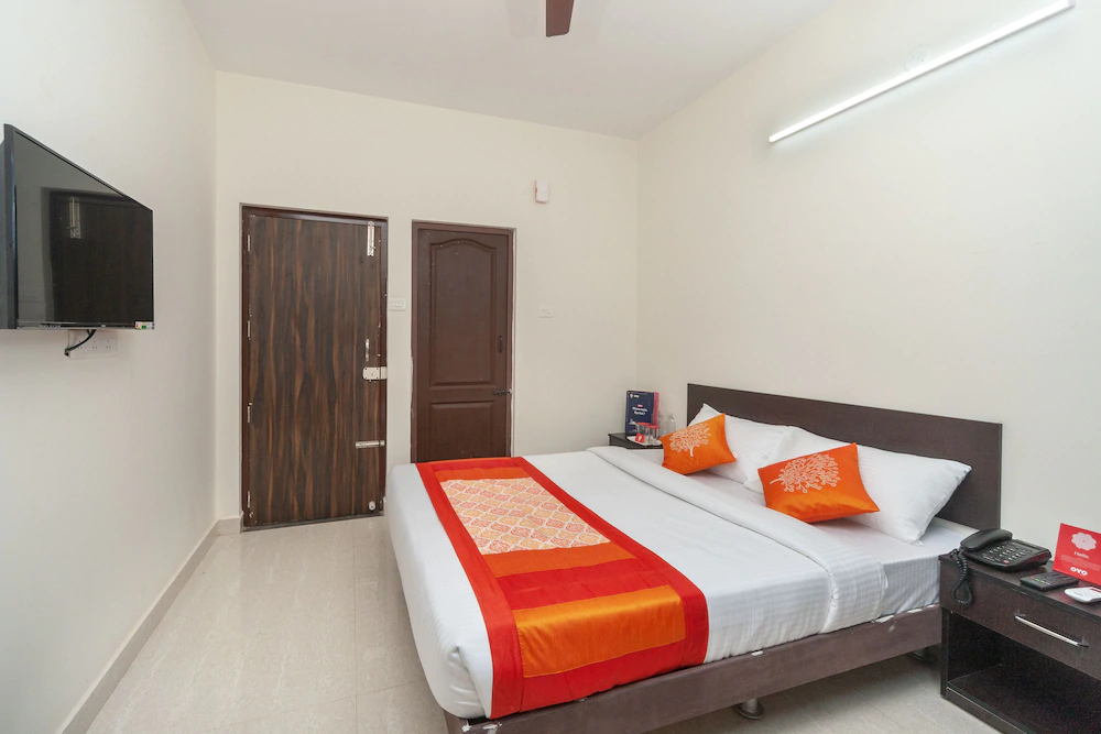 Vangal Nest by OYO Rooms