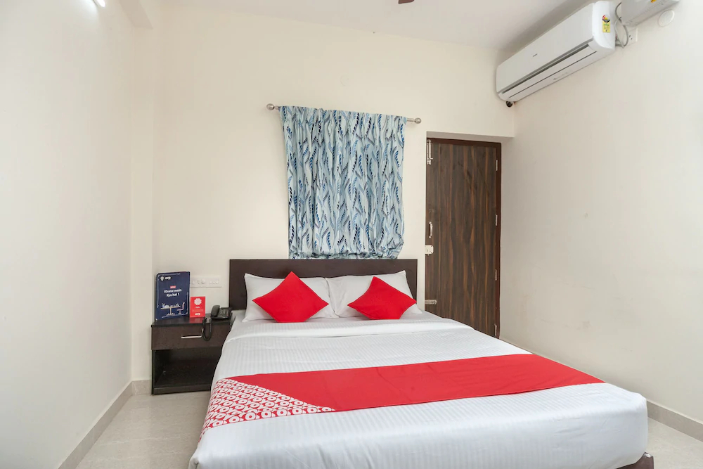 Vangal Nest by OYO Rooms