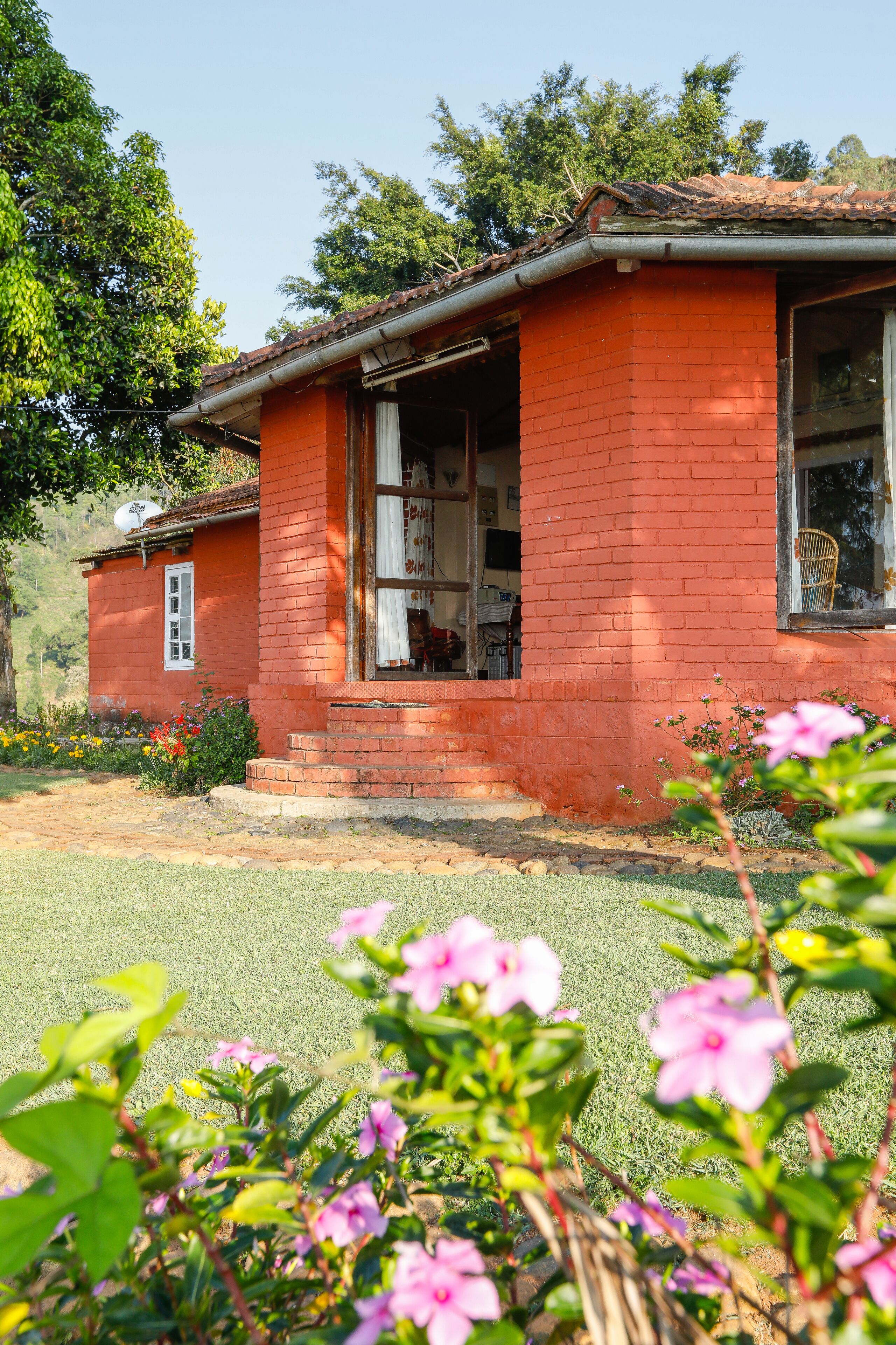 Devashola Homestay