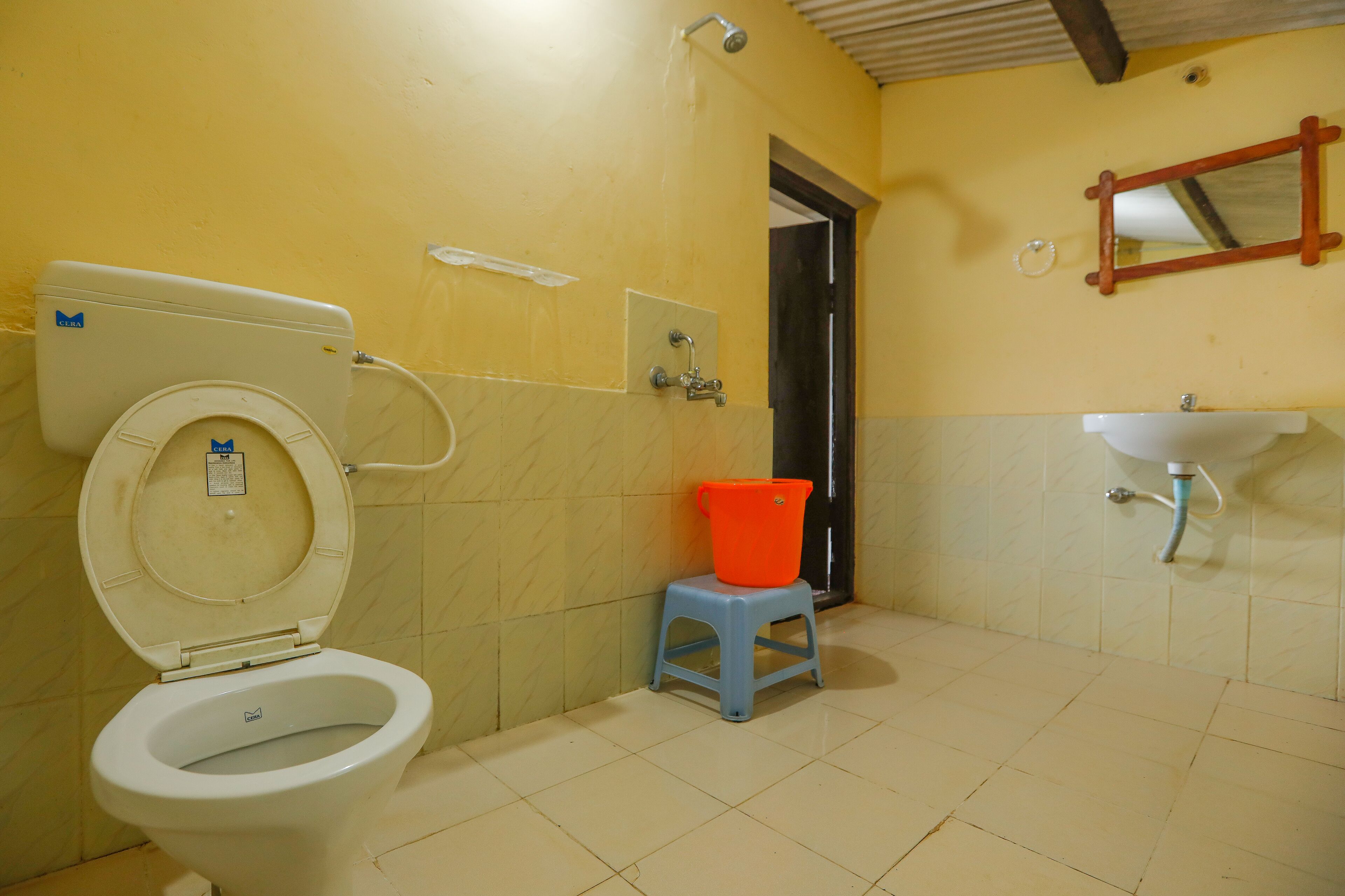 Devashola Homestay