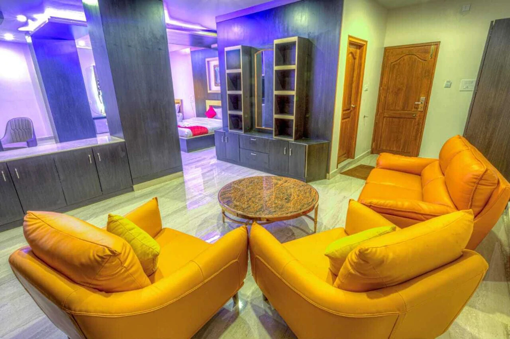 Hotel PKP Grand