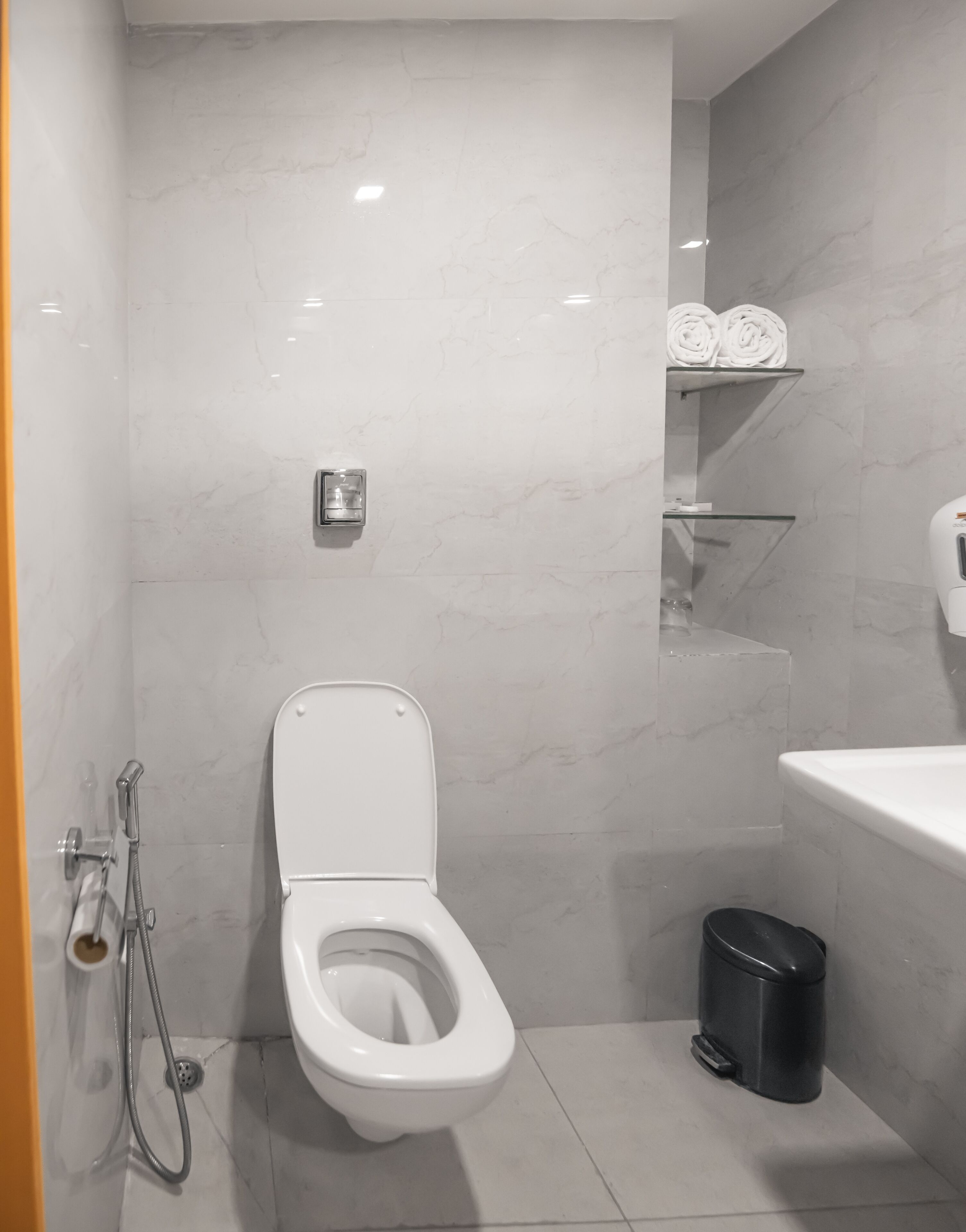 Hotel Turmeric