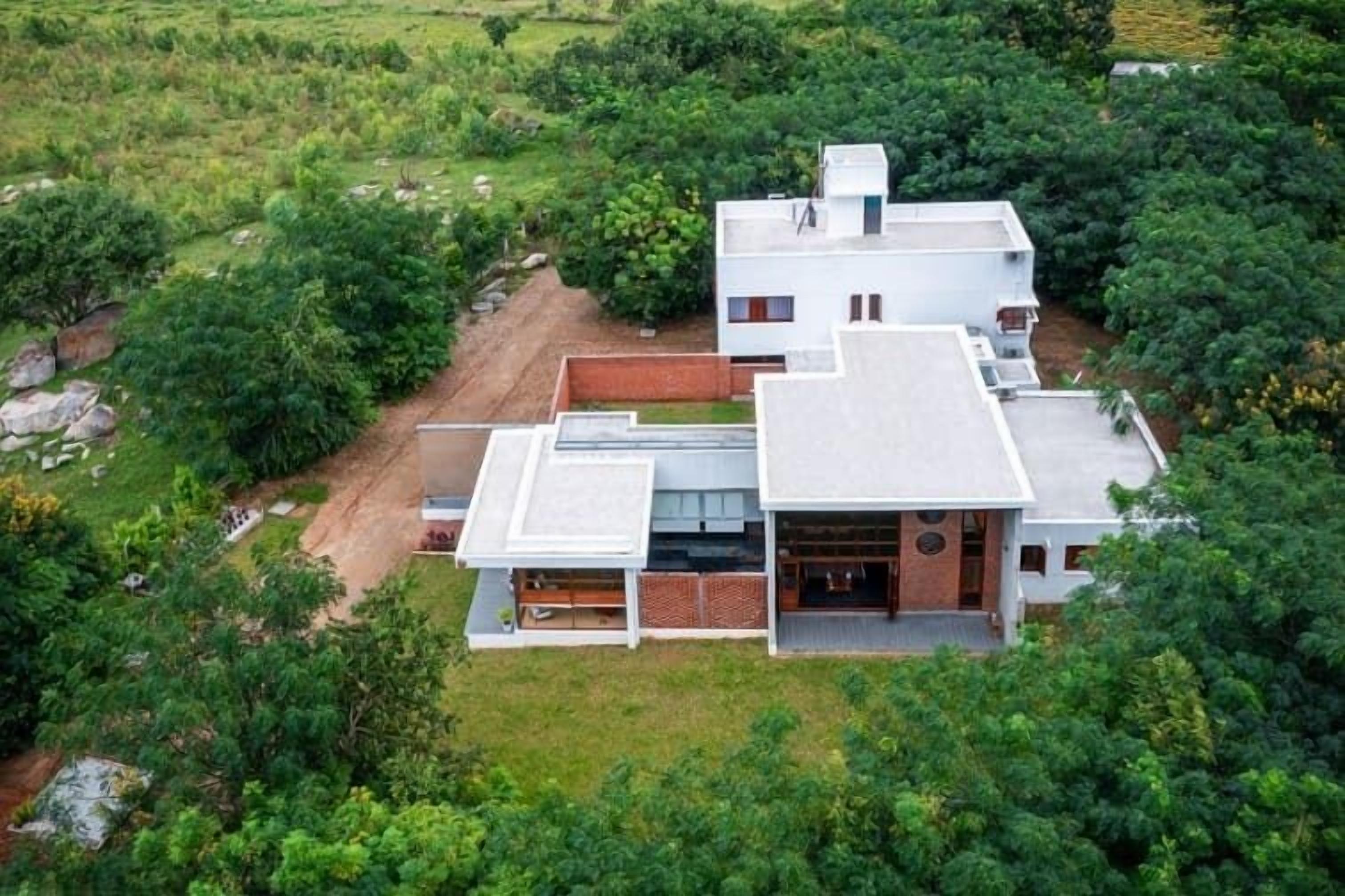 Ama Stays & Trails Forest Home Hosur