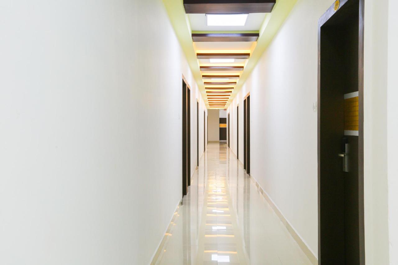 Priyanka Residency by OYO Rooms
