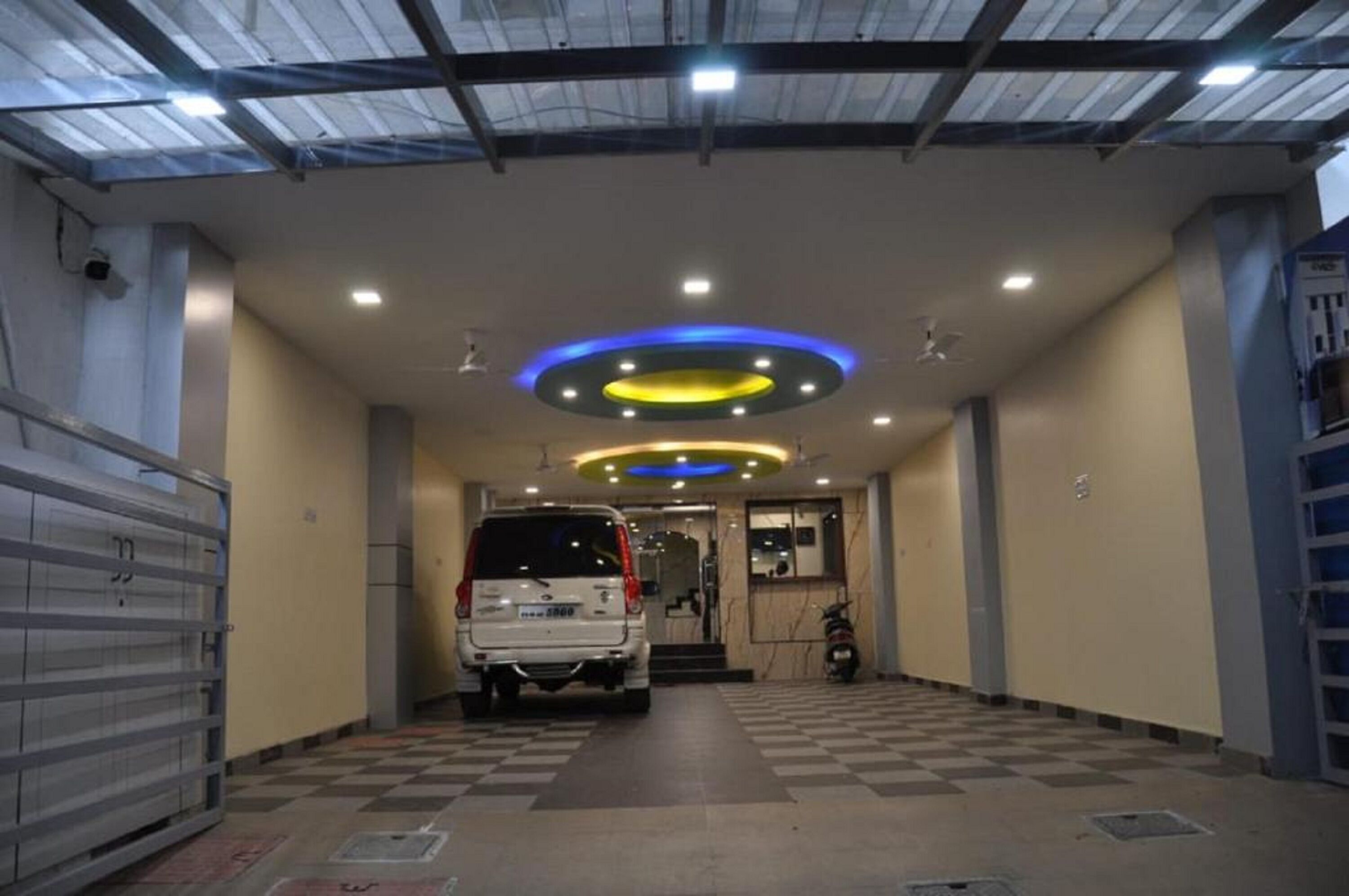 Sau Residency