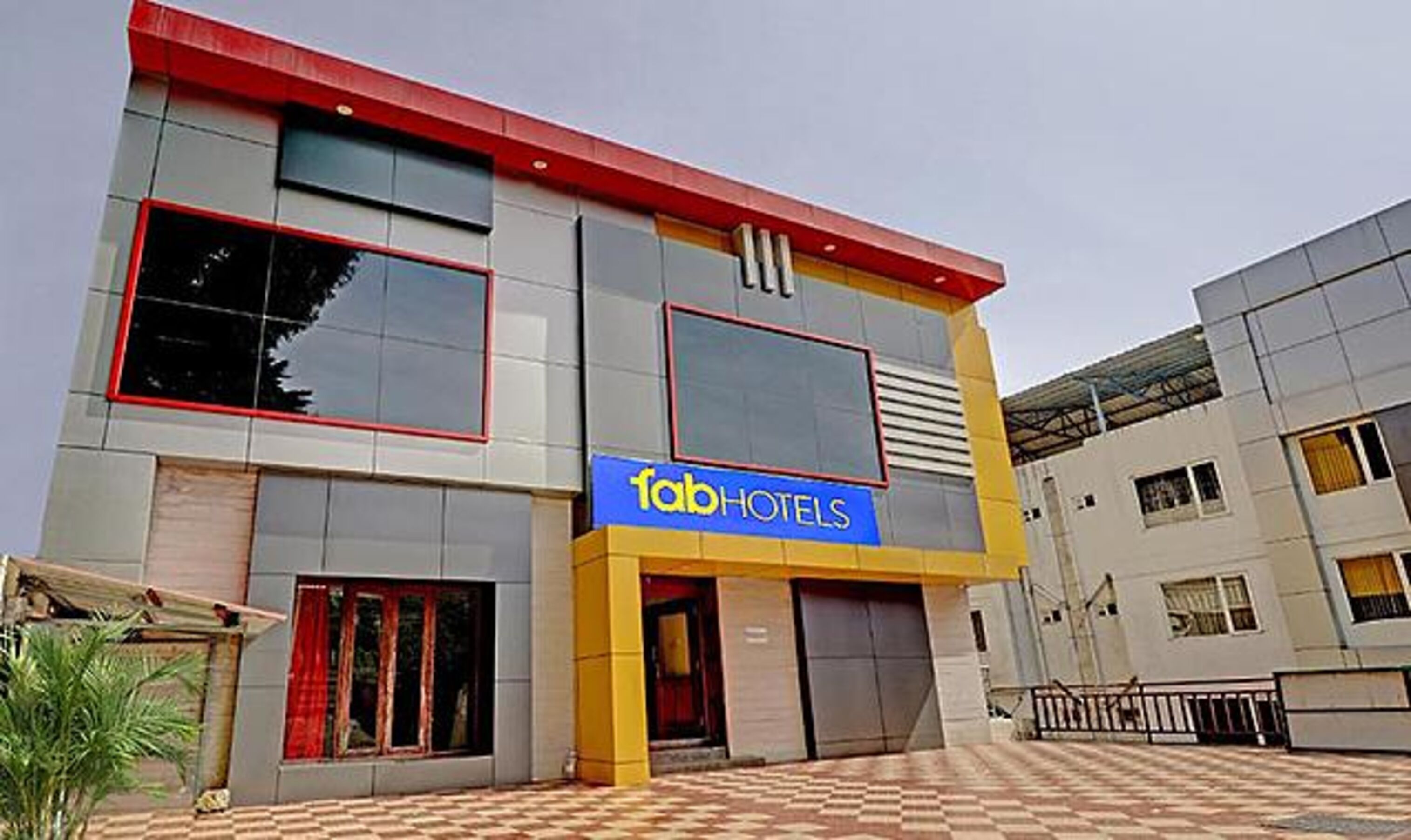 Abirami Grand Inn By FabHotel
