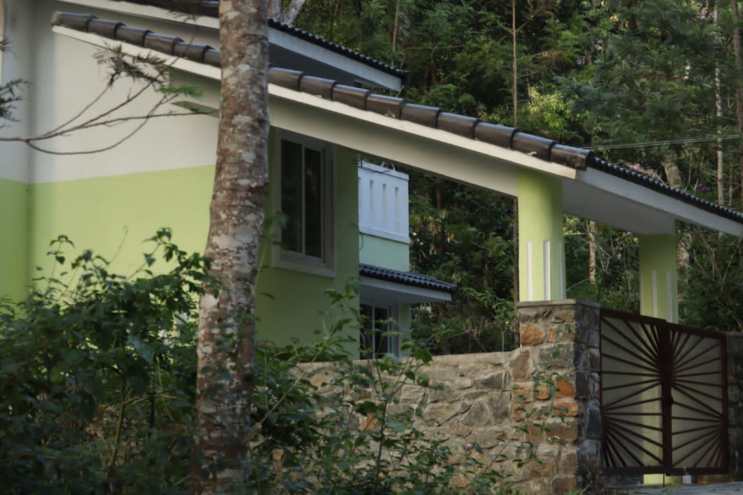 Kodai Elegance