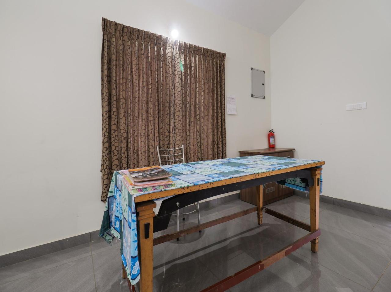 Lakuari Planet by OYO Rooms