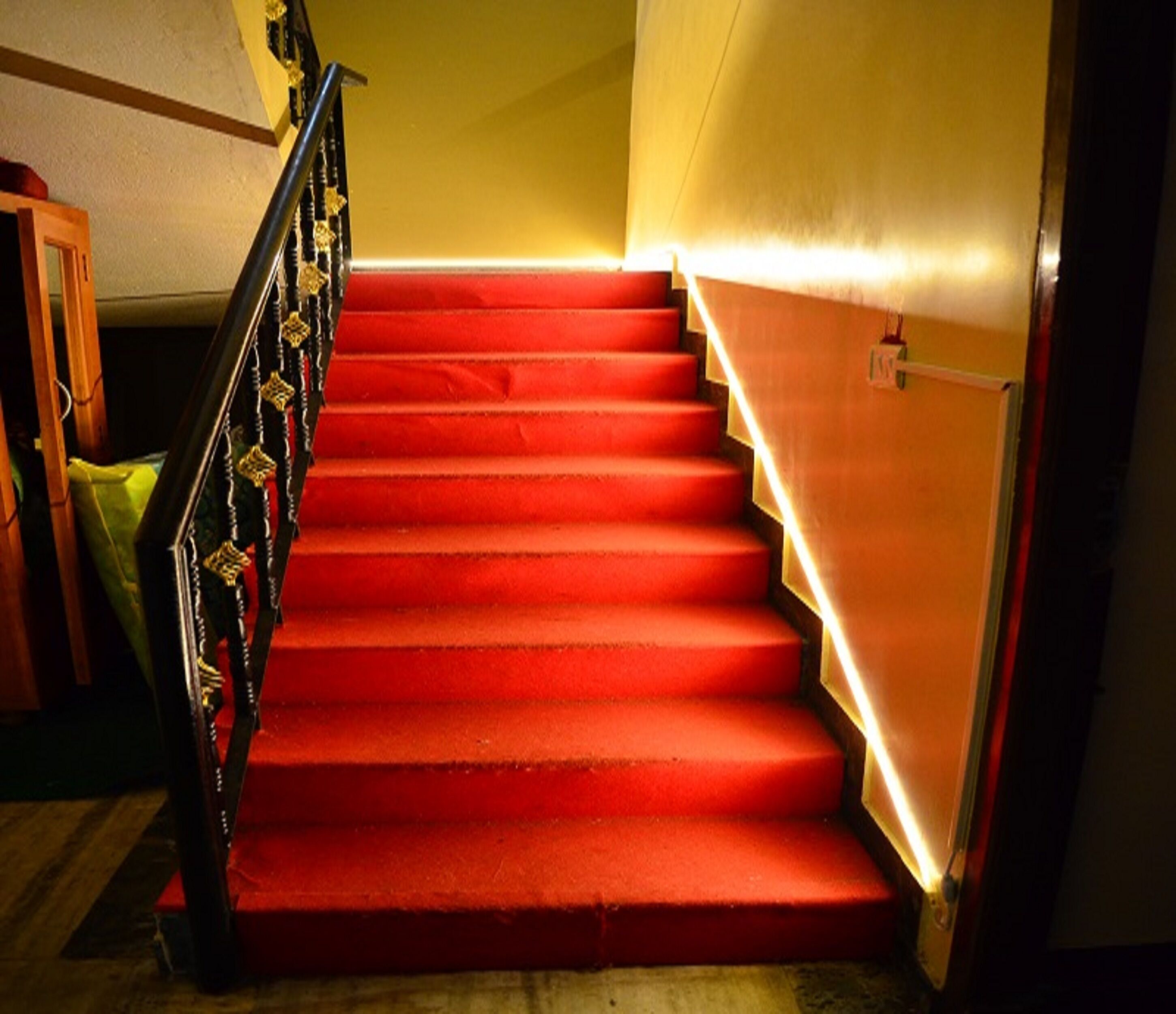 Le Vanira Inn